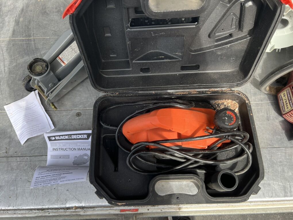 Black & Decker Planner 3-1/4, 5.2A, w/storage cas