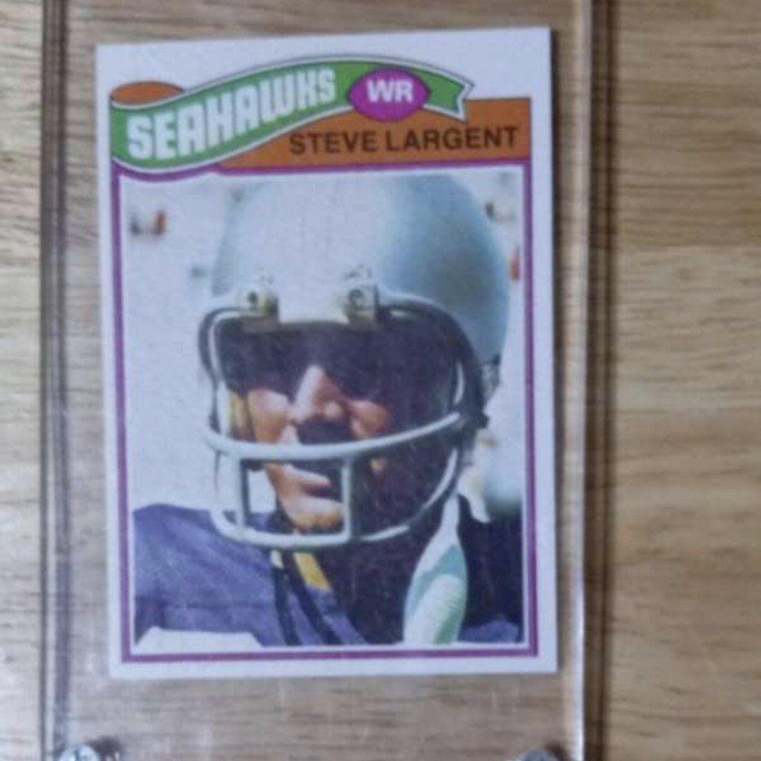 1977 Topps Steve Largent Rookie card
