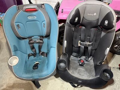 Two Kids Car Seats