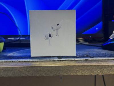 Apple AirPods Pro 2nd Generation (BRAND NEW)
