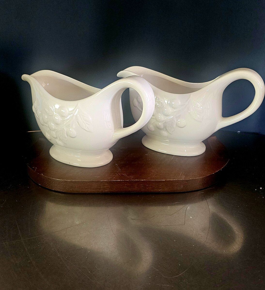 Set 2 (NEW)Vntg BETTER HOMES & GARDEN Gravy Boats