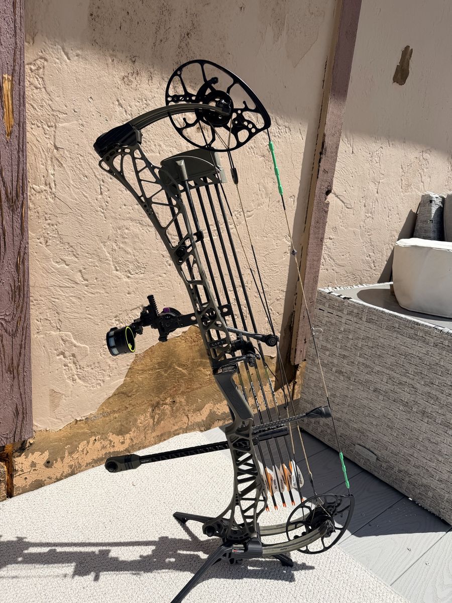Mathews Lift