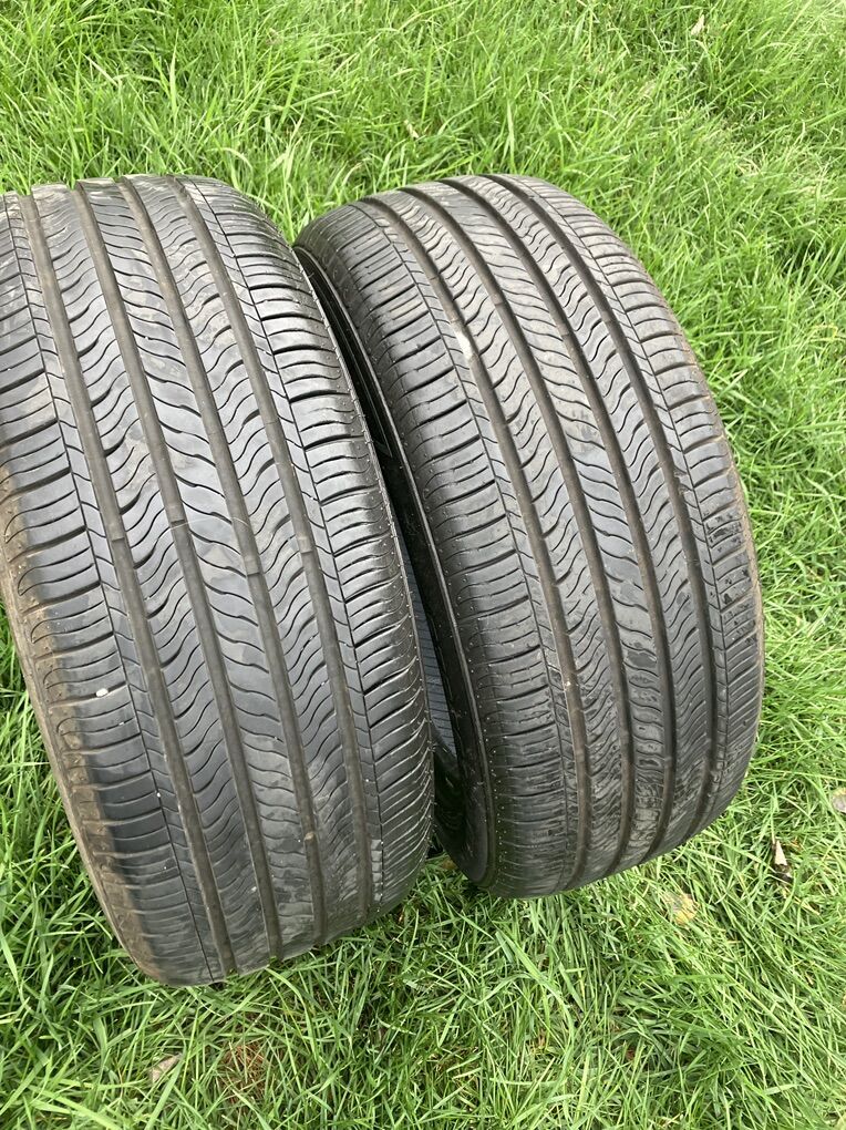 2 Tires Blackhawk Street HH11 215/55/16