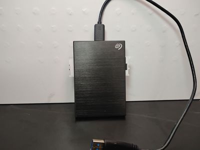 Seagate Backup Plus Slim - 2TB Portable External Hard Drive