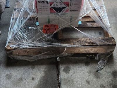 pallet jack 6v batteries ( brand new )