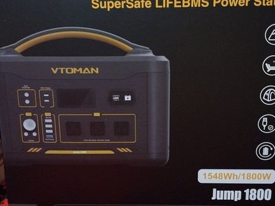 Vtoman 1800 portable power station generator