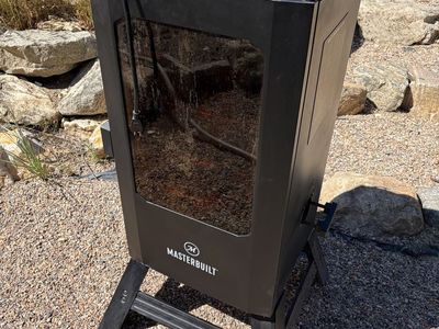 Masterbuilt Digital Electric Smoker