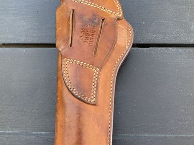Bianchi #5BHL Leather Holster for S&W 'N' Frame Revolvers, Right Hand, Brown
