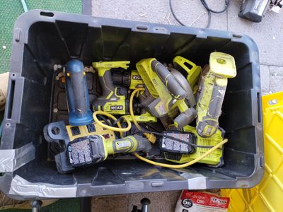 battery chargers for power tools Ryobi craftsman DeWalt and some tools more picts comming