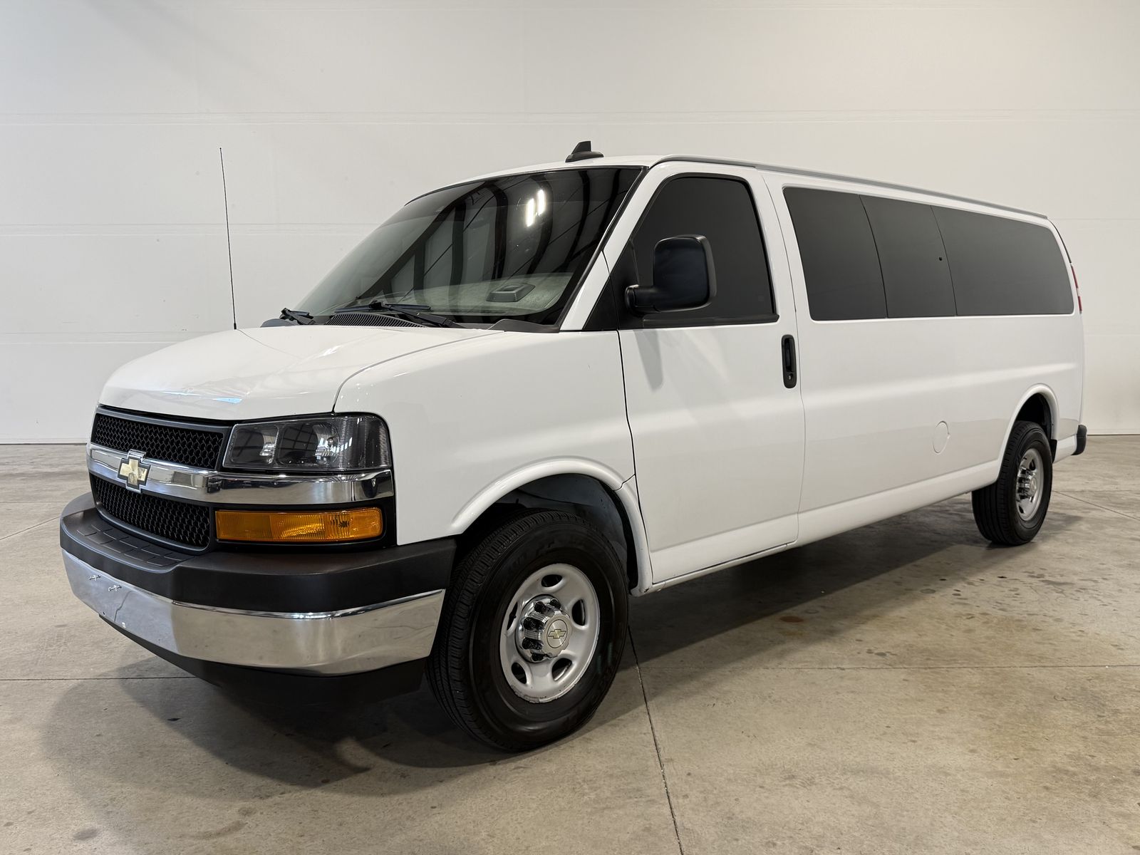 2021 Chevrolet Express 3500 LT