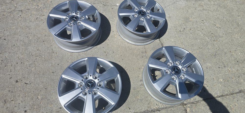 Mercedes sprinter wheels