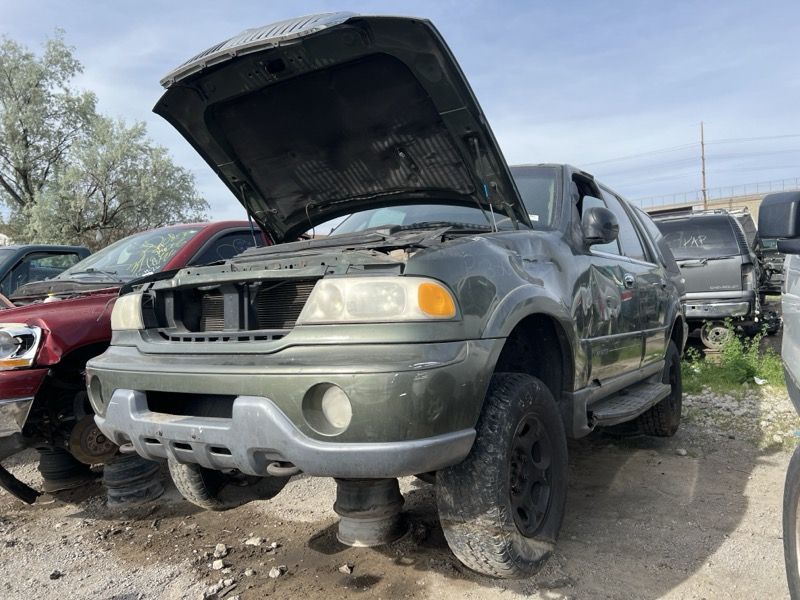 New Arrival - 2001 Lincoln Navigator Parts