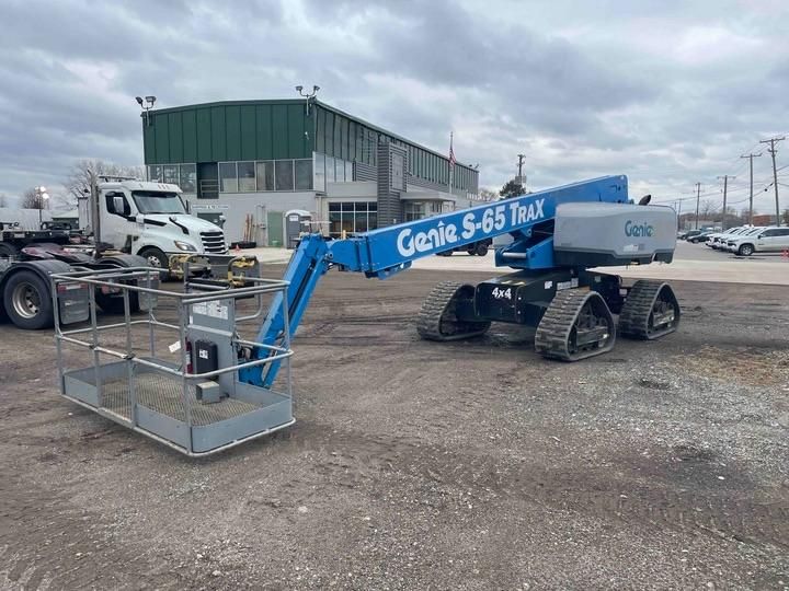 2017 Genie S65 TRAX Boom Lift
