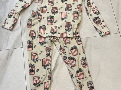 Cat & Jack Size 6 Soft Snug Fit PJ's