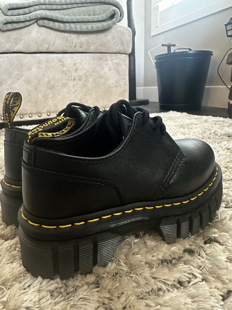 Dr. Martens Bex Smooth Leather Platform Oxford Shoes Black US Women's Size 6