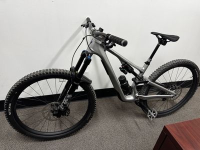 2026 specialized Stumpjumper 15 evo carbon