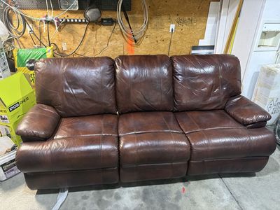 Brown Leather Reclining Sofa Couch - Comfortable 3-Seater