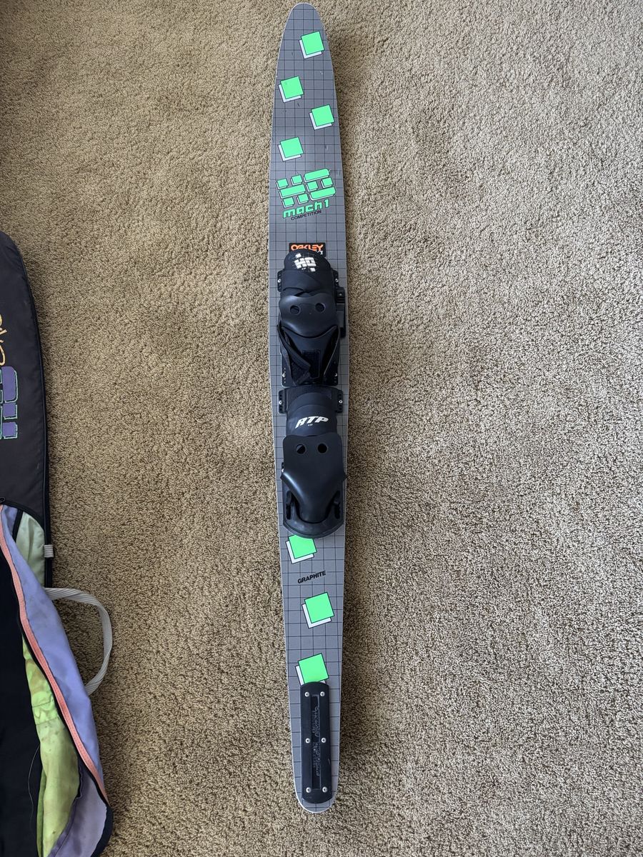 HO MACH 1 vintage Slalom ski