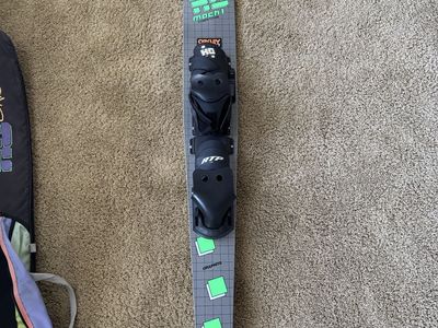 HO MACH 1 vintage Slalom ski