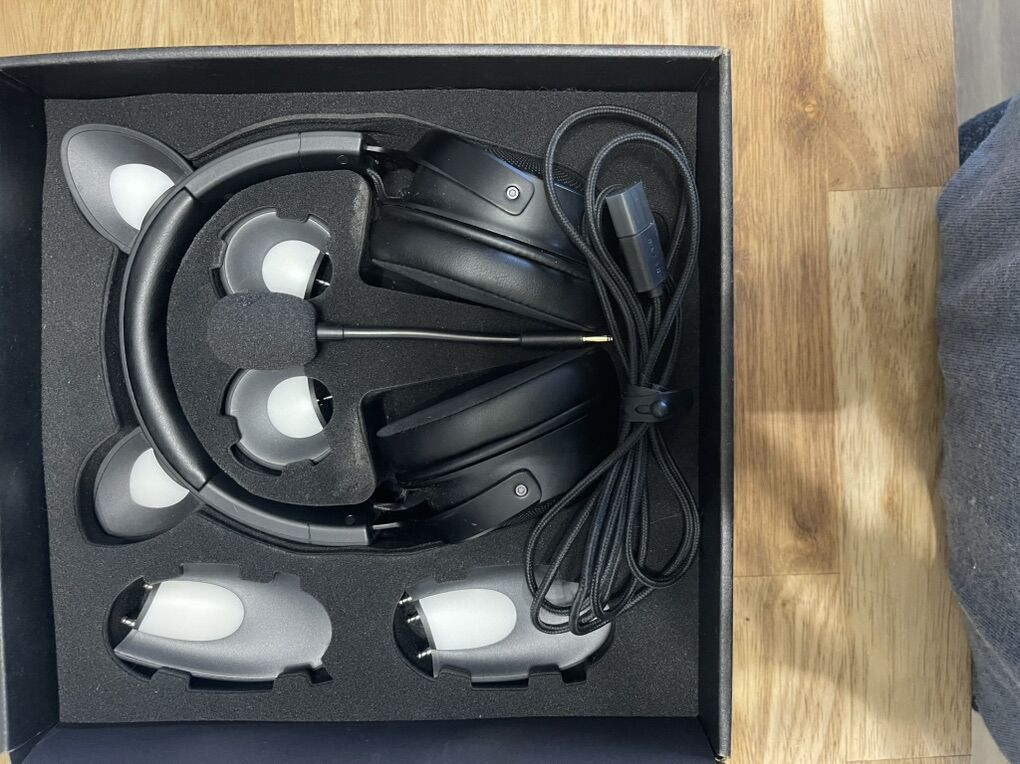 Razer Kraken Kitty V2