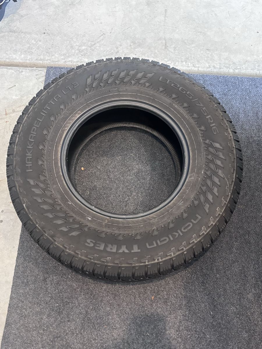 Pickup Truck Studded Snow Tires