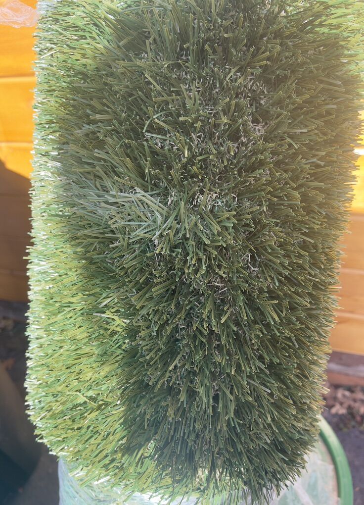 preGra Fescue Dark Cspring 5'x 7' Artificial Turf