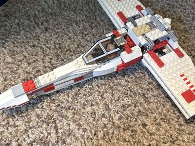 LEGO Star Wars Resistance X-Wing Fighter with Pilot Minifigure