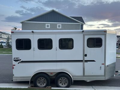 Aluminum 3 horse tall wall slant cm horse trailer with tack room and drop down windows