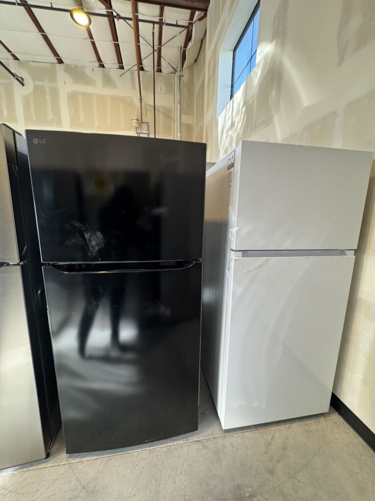 New Top Freezer Midea And LG Refrigerators