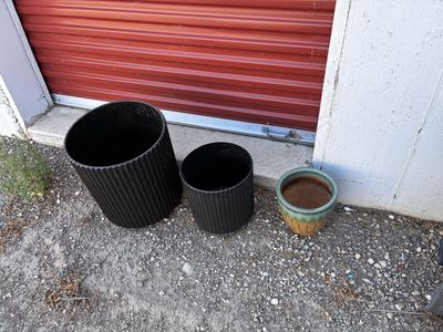 Set of 3 Assorted Plant Pots - Two Black Ribbed and One Glazed Ceramic