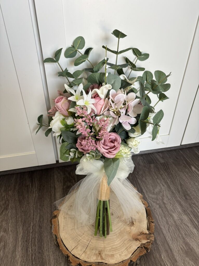 Dusty Rose Bridal Boqyet