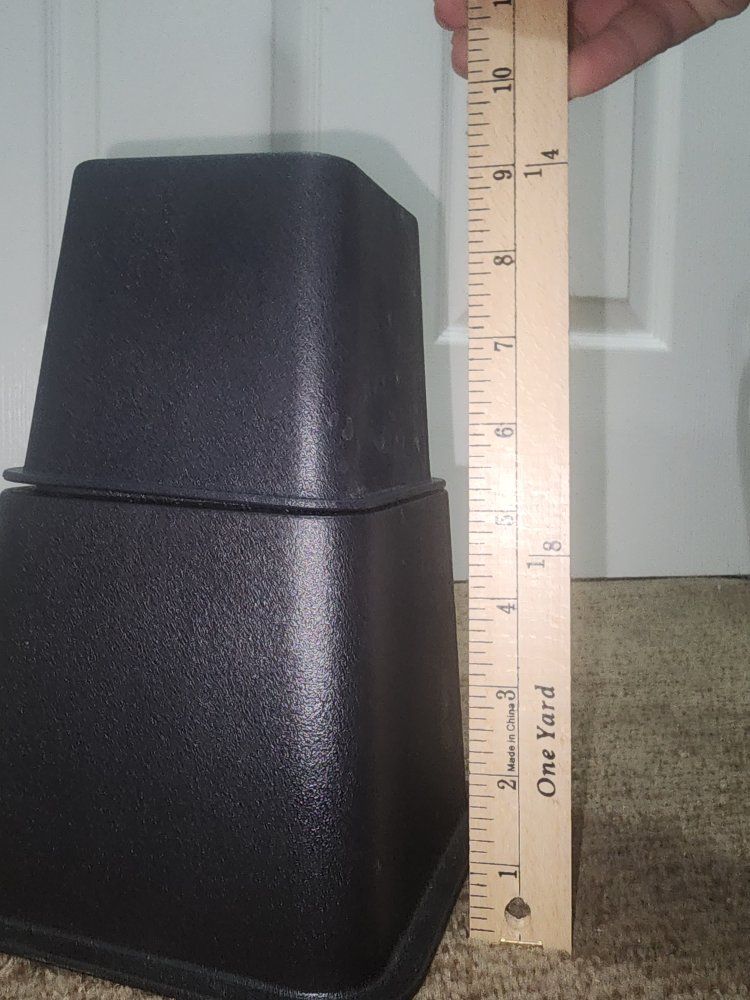 Main image 2