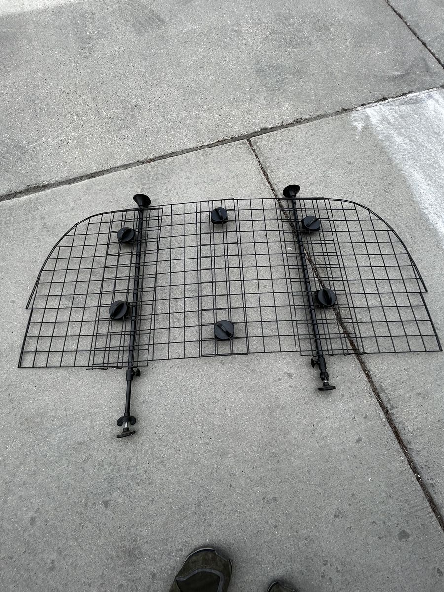 Adjustable Pet Divider For SUV