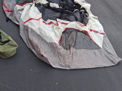 large 6 to 8 Person 9X14' Wenzel Camping Tent!