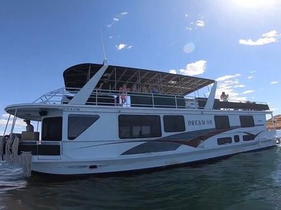 Wahweap July 5-11th week 65’ x 18’ 1999 Skipper Liner House Boat