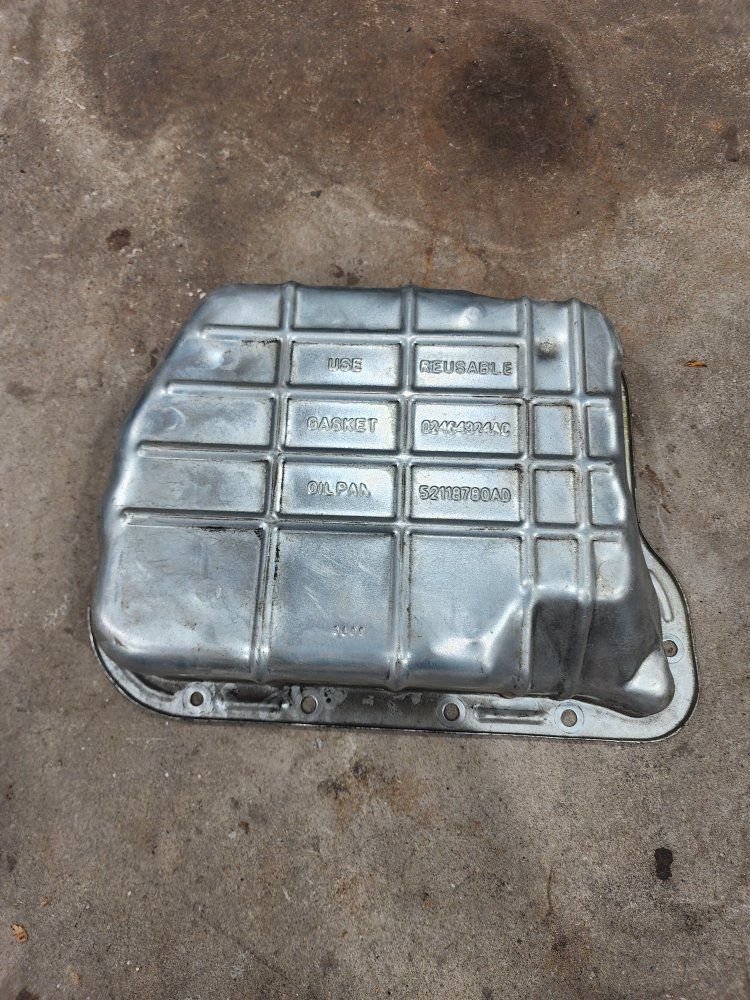 06 Dodge Ram Cummins, Mopar Transmission Oil Pan 52118780AD (Gasket 02464324AC)
