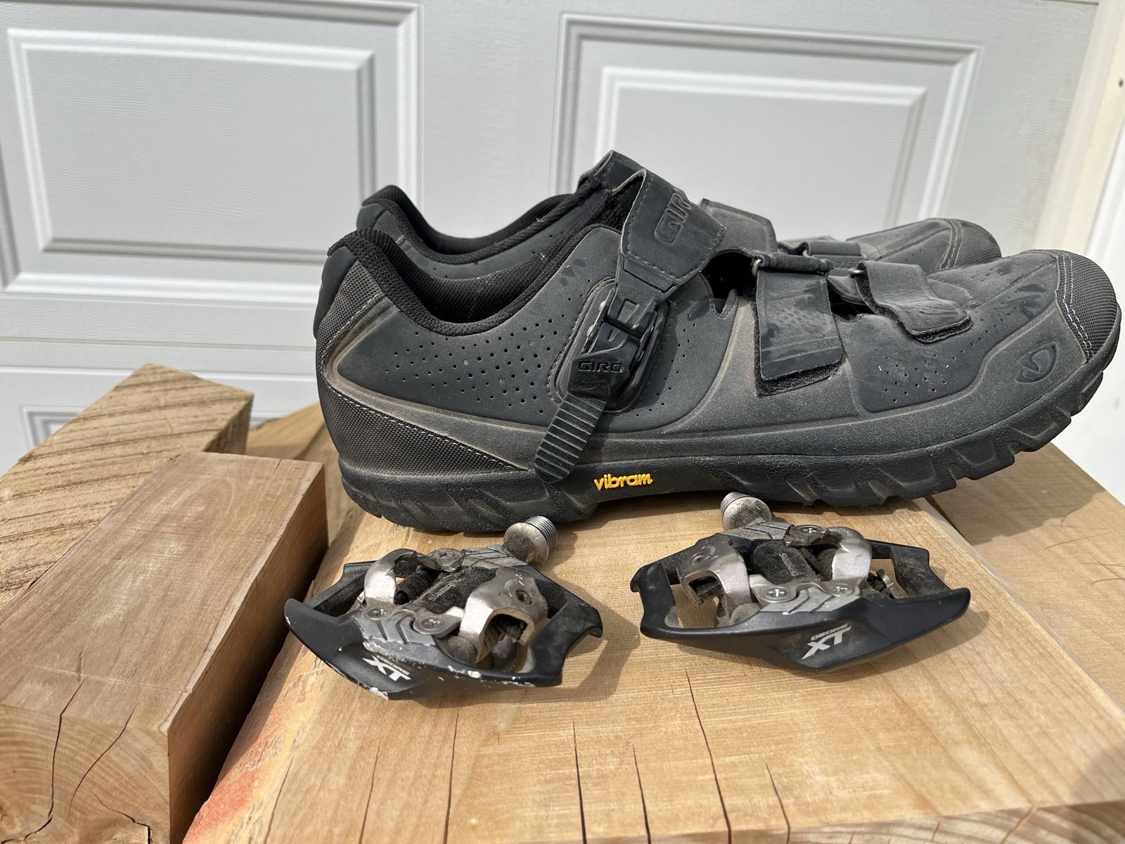 Euro Size 14/ U.S. 15 giro Terraduro clipless shoe