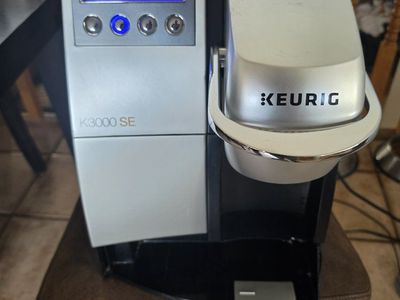 New! Keurig K-3000 E Residential/Commercial Coffee Maker Bundle with Assorted K-Cup Pod Boxes