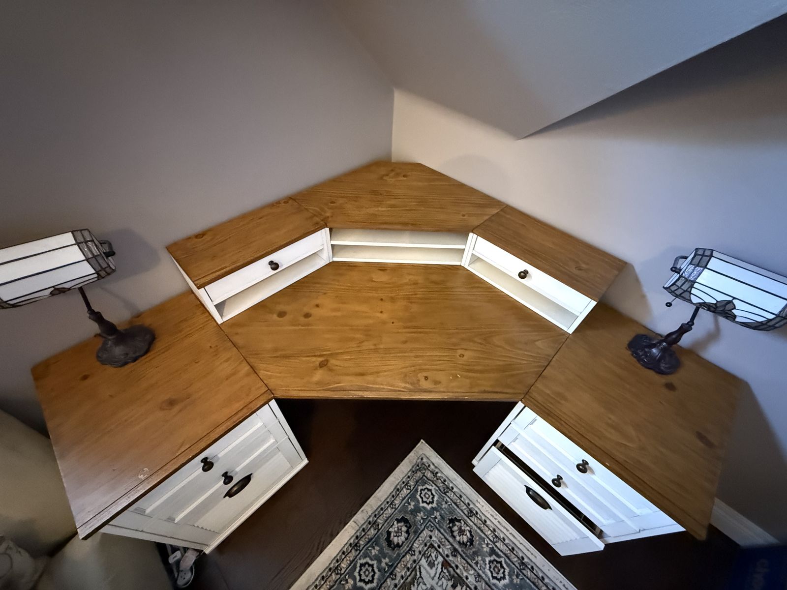 Main image 3