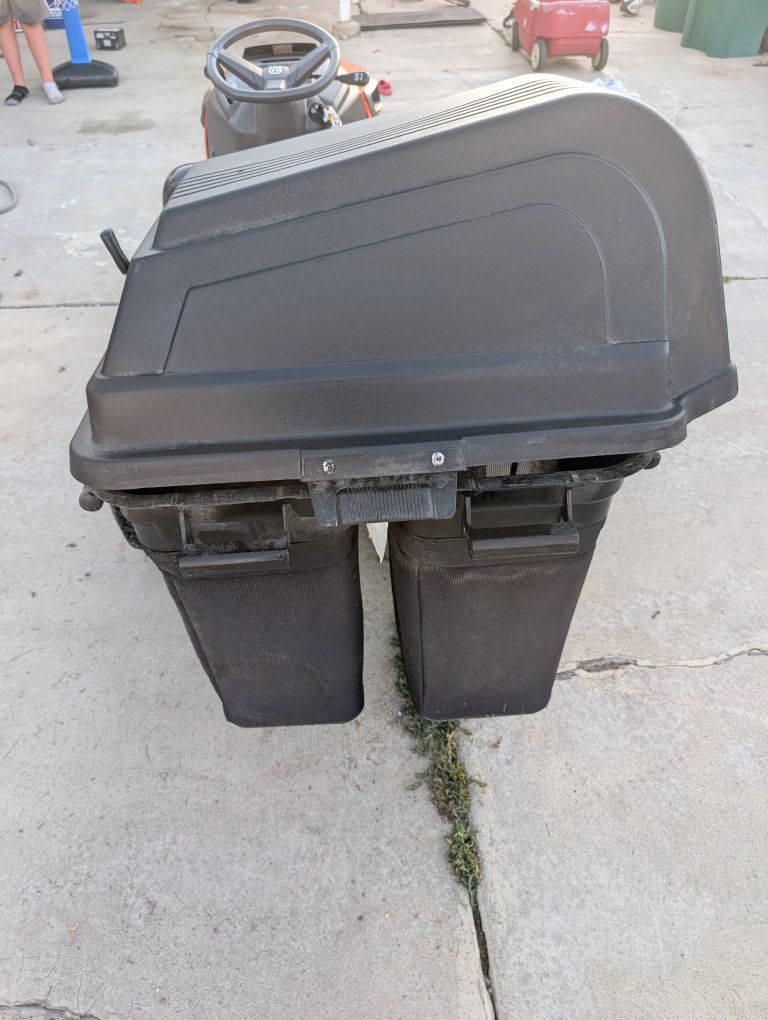 Main image 7