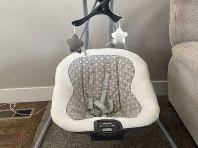 Graco baby swing