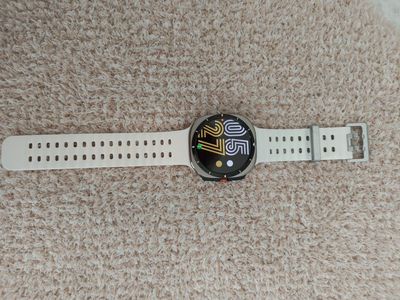 Samsung galaxy watch ultra (GPS + Cellular) 47mm Titanium Case with White Ocean Band pristine Condition