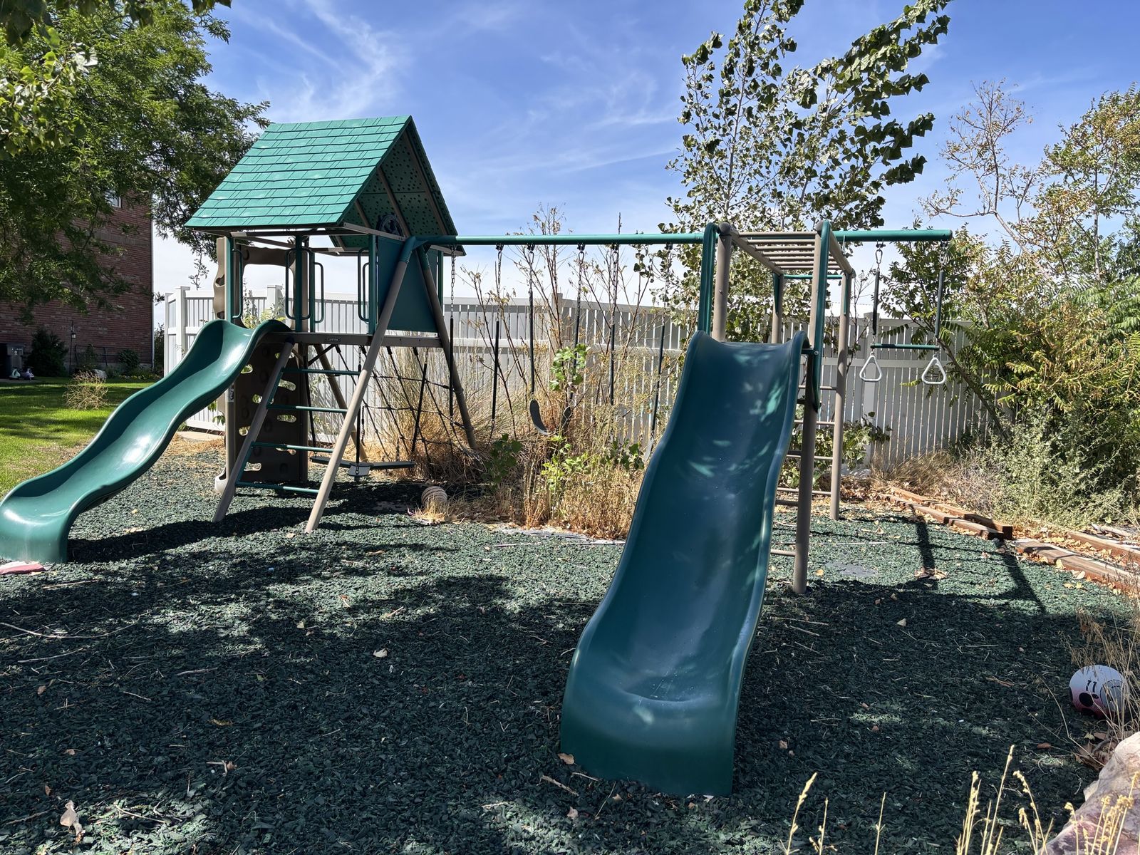 Main image 2