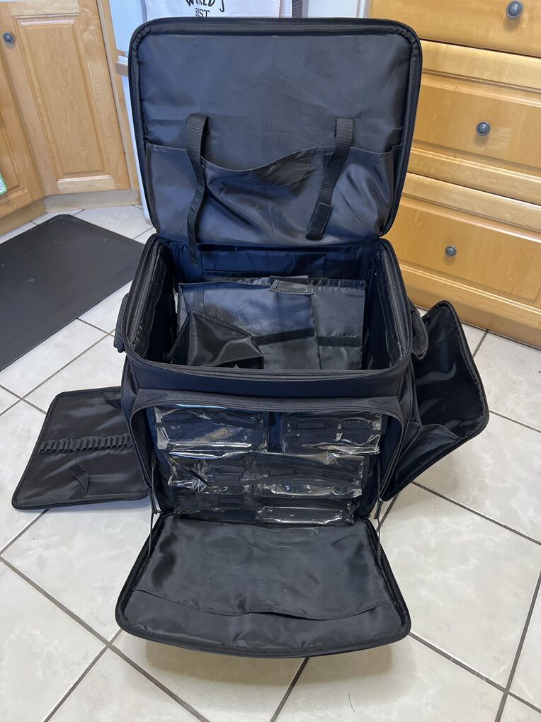 Crop in Style rolling bag