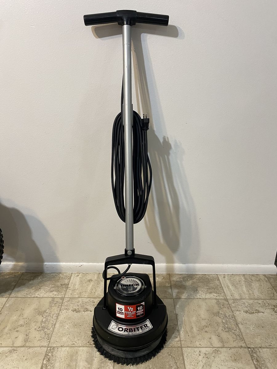 Oreck XL Orbiter Ultra. Scrubber/polisher/ Floor .