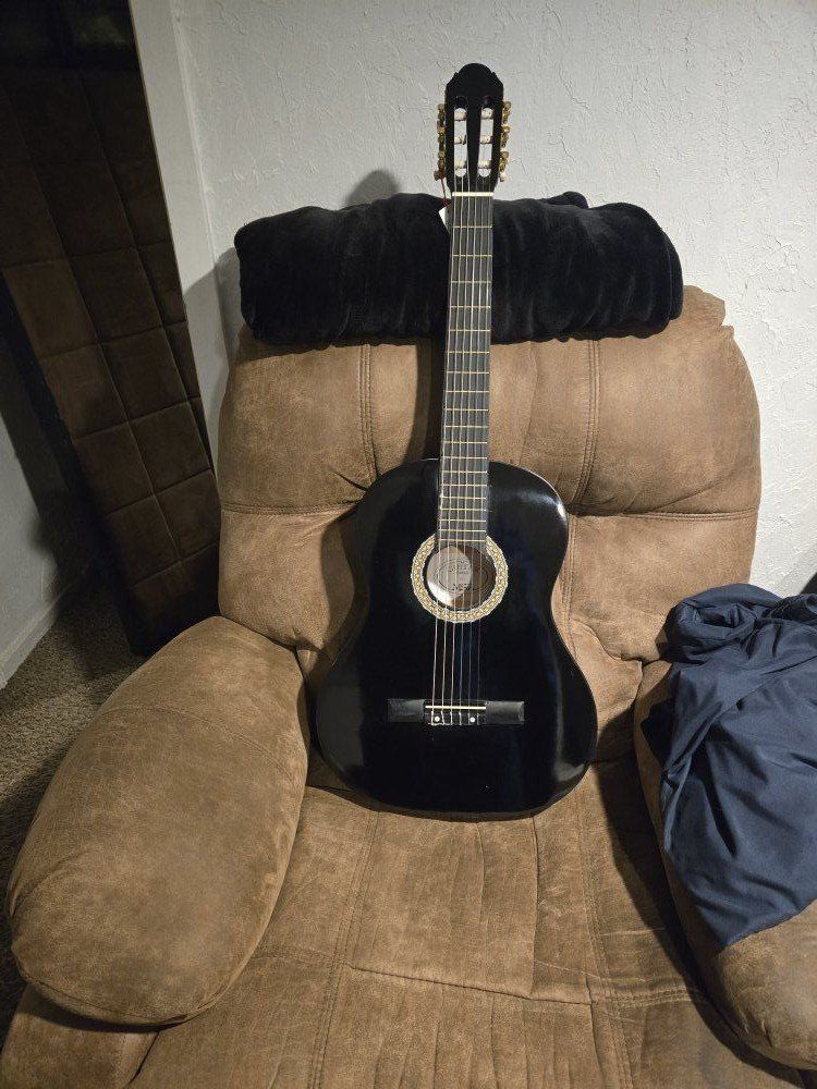 New acoustic guitar