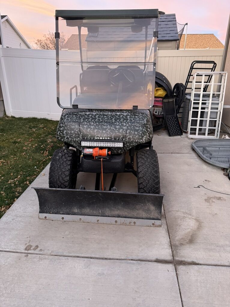 Yamaha Gas Golf Cart With plow