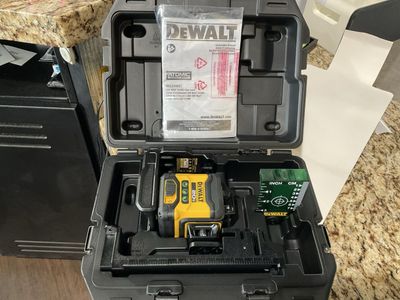 Dewalt Lazer Level model-DCLE34031B e75013362
