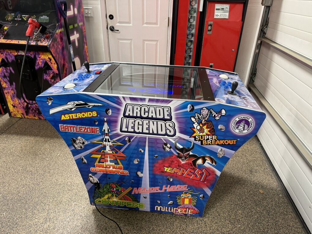 Arcade Legends Pedestal