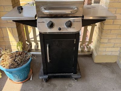 Charbroil Performance Grill